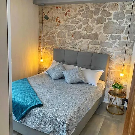 Apartment Modern Obala